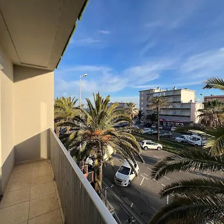 Appartement T2 Avec Balcon Et Parking Vue ! Saint-Cyprien (Pyrenees-Orientales)